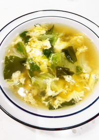 レタスとふんわり卵のスープ