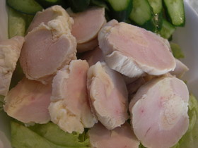 いろいろ応用可能な 家でも簡単 鶏ハム