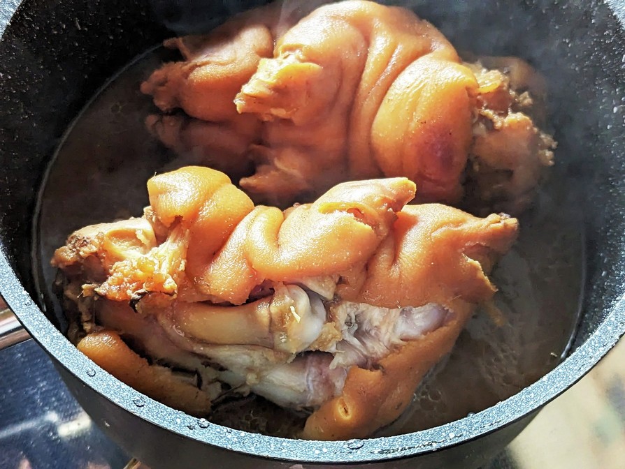 トロっとコラーゲンたっぷりな豚足煮の画像