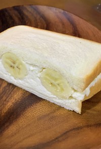 vo.4 秋の豆乳ホイップバナナサンド
