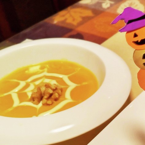 バターナッツかぼちゃのハロウィンスープ