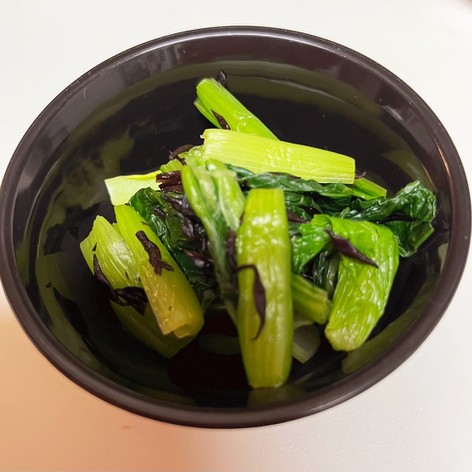 鉄分バッチリ小松菜とヒジキの和え物