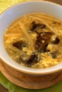 たけのことキクラゲの中華風ふわトロスープ