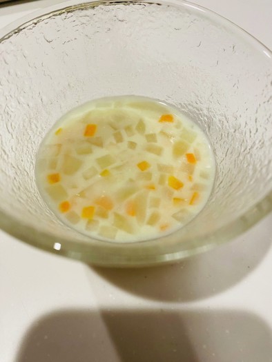 離乳食　粉ミルクで　ミルクスープの写真