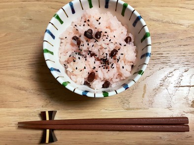 レンジで甘納豆のお赤飯の写真