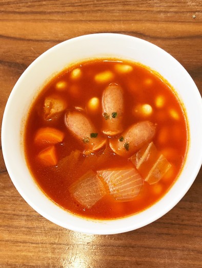 15分|ソーセージ怪獣のトマトスープ☆の写真