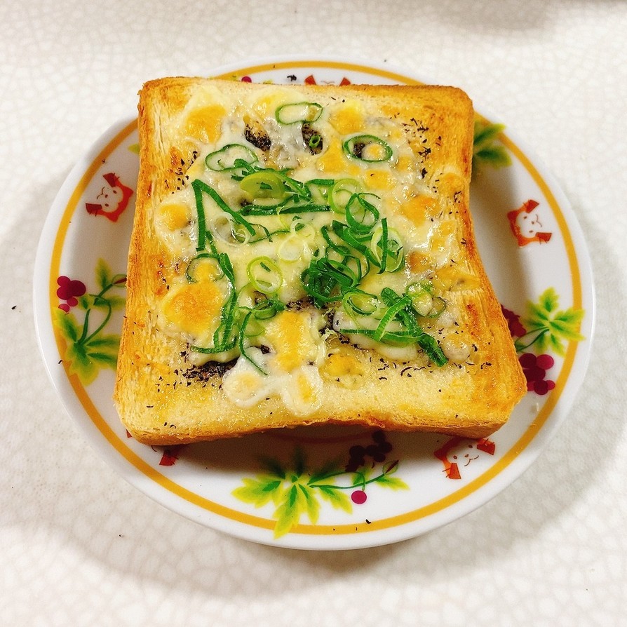 ゆかりマヨチーズのトーストの画像