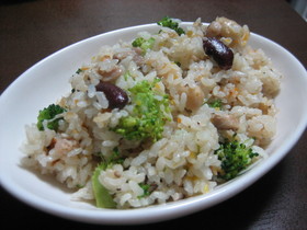 簡単☆炊飯器に入れるだけ お豆ピラフ