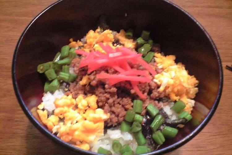 お花みたい かわいいそぼろ丼 レシピ 作り方 By アロエリンゴ クックパッド 簡単おいしいみんなのレシピが373万品