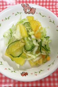 [保育園幼児食]柿のサラダ