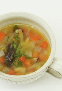 根菜たっぷり中華スープ