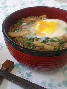 卵とろ~り麻婆たけのこ丼♪