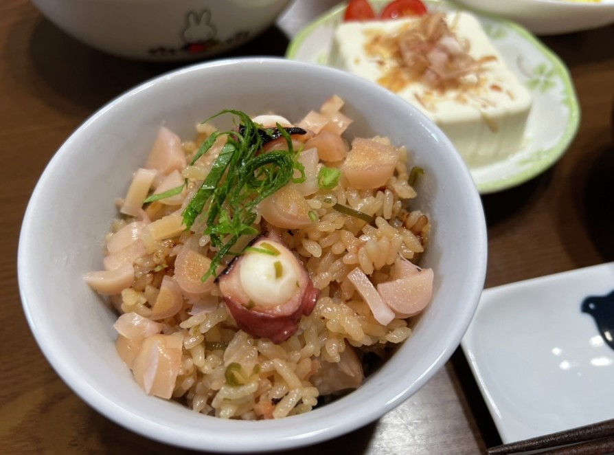 新生姜かおる✨塩コンとタコの炊き込みご飯の画像