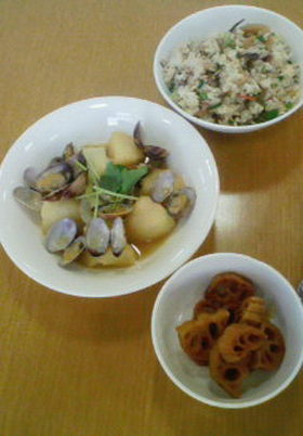 あさりとじゃがいもの煮物