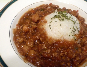 豆たっぷりキーマカレー