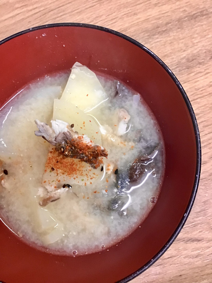 ゆうげの味噌汁/焼き鯖とジャガイモの画像