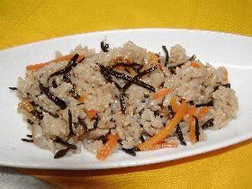 ひじきご飯