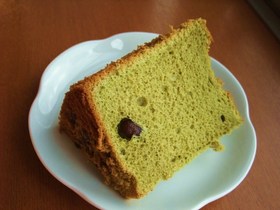 抹茶シフォン20㌢(鹿の子大納言入り)