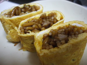 焼きそば入り卵焼き