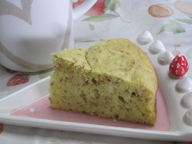 混ぜるだけ!ゴマ香るさつまいもケーキ☆