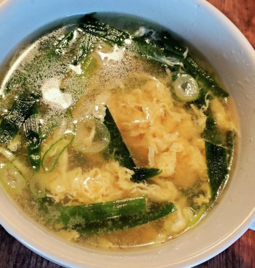 海鮮風味のニラ玉スープの画像