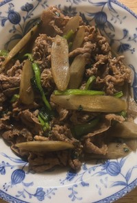 牛肉とごぼう小松菜の炒め物
