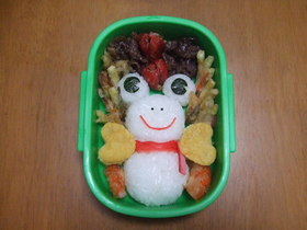 キャラ弁 カエル雪だるま