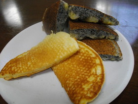 もっちり!はんぺん入りパンケーキ