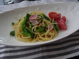 菜の花の春色パスタ