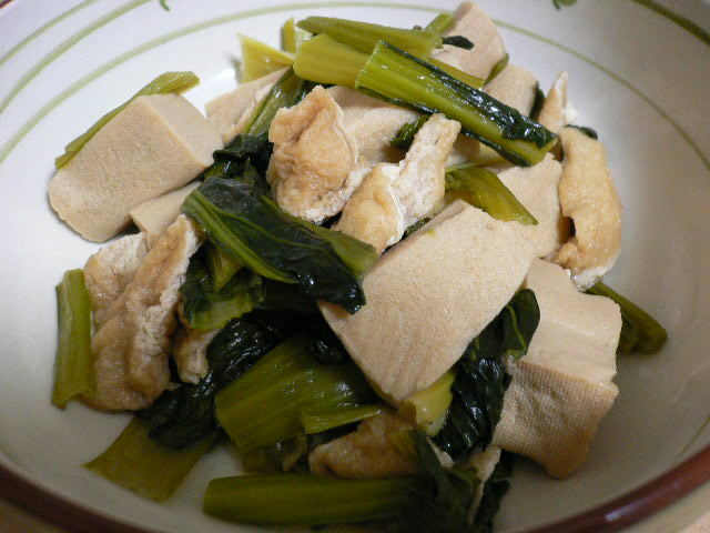 高野豆腐と小松菜の煮物の画像