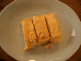簡単お弁当シリーズ 味付けなしの卵焼き