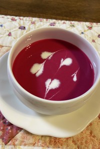 紅くるり（赤大根）のスープ