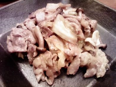 春キャベツと豚肉の甘辛味噌煮の写真
