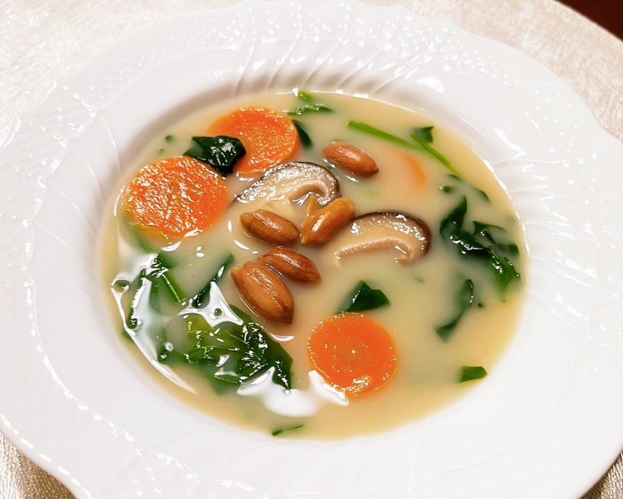 落花生のミルク味噌スープの画像