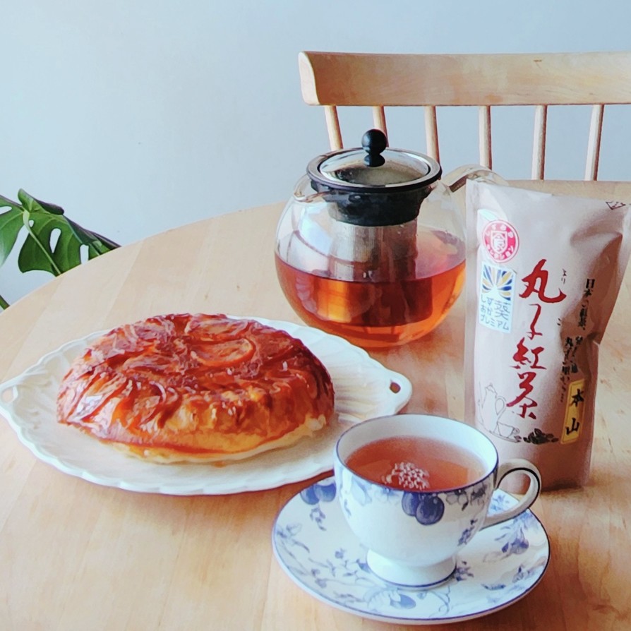クラフト紅茶★丸子★型なし☆米粉柿ケーキの画像