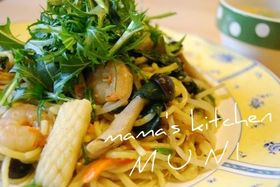 別炒めの海鮮塩焼きそば
