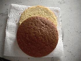 簡単♪しっとり♪きめも細かい♪材料費も安い♪言うこと無しのスポンジケーキ☆