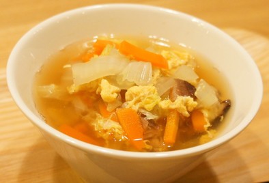 白菜の卵スープの写真