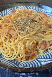 スパゲティ・柿のクリームソース