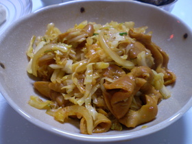 簡単☆こてっちゃんde野菜炒め
