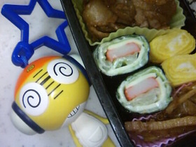 お弁当☆キャベツとかにかまのクルクル