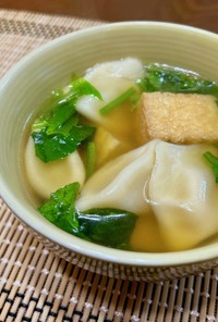 水餃子と絹あげの中華スープ