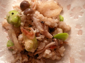 春色♪桜エビとそら豆の洋風混ぜご飯♪