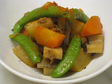 ツナと根野菜の煮物の写真
