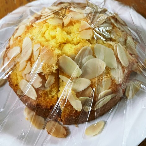 アーモンドバターケーキ