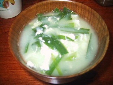 ニラ☆かきたま味噌汁の写真