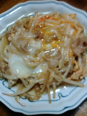 お箸がとまらない!もやしの卵とじ♪