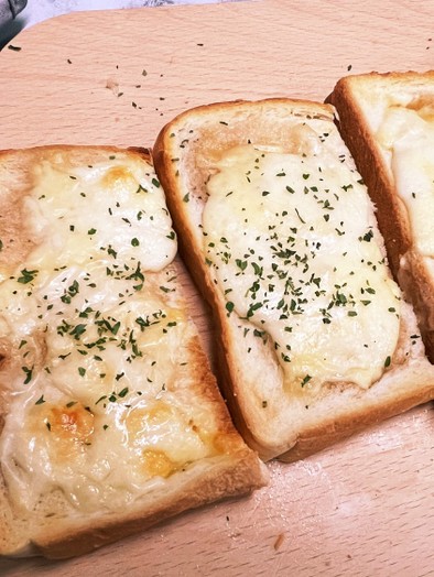 チーズ＆メープルシロップトーストの写真