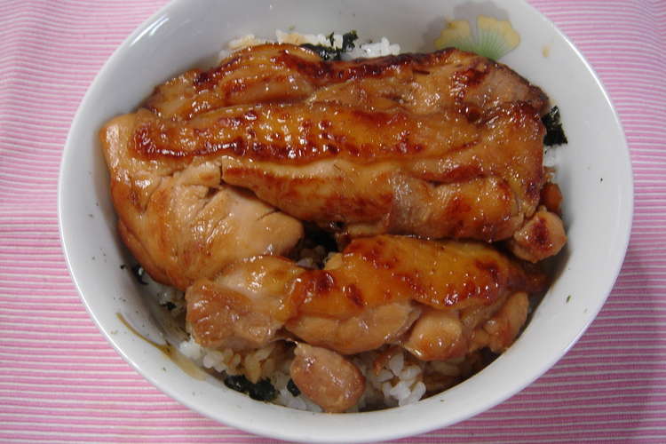 鶏肉のきじ焼き丼 レシピ 作り方 By あきぞぉ クックパッド 簡単おいしいみんなのレシピが353万品