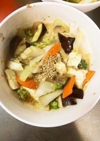 肉無豆腐簡単コク旨すき焼き風煮味野菜炒め